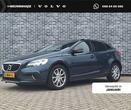 VOLVO V40 CROSS COUNTRY - 1.5 T3 POLAR+ LUXURY | TREKHAAK | PANORAMADAK | LEDEREN BEKLEDING | LED KOPLAMPEN | CLIMAT