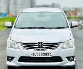 TOYOTA INNOVA
