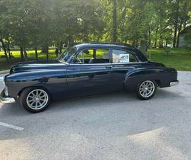 1951 CHEVY STYLELINE DELUXE