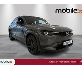 EXCLUSIVE// NY SERVICE JANUAR-KAMPANJE