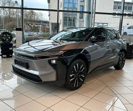 TOYOTA BZ4X LOUNGE AWD SKY&SOUND 73 KWH