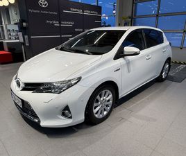 TOYOTA AURIS 1,8 HYBRID PREMIUM 5-OV / RUOSTESUOJATTU! / JUURI HUOLLETTU / HUIPPUSIISTI
