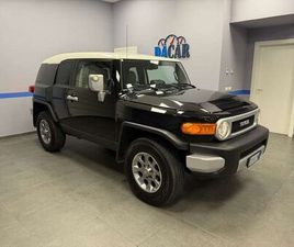 TOYOTA FJ CRUISER TOYOTA FJ CRUISER V6 260 CV AUTO 4WD