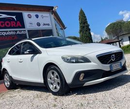 VOLVO V40 CROSS COUNTRY - NEOPATENTATI