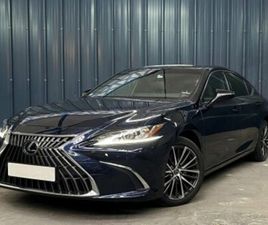 LEXUS ES ES 300H 300H LUXE - GARANTIE 1 AN - SIÈGES CHAUFFANTS ET VENTILÉS - CAMÉRA DE RECUL - TOIT OUVRANT
