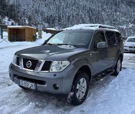 NISSAN PATHFINDER 4.0L V6 ELÉGANCE A