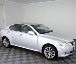 LEXUS IS 220