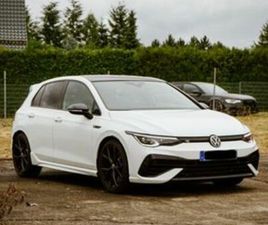 VOLKSWAGEN GOLF 8R **AKRAPOVIC**PERFORMANCE**PANO**BLACK