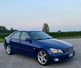 LEXUS IS200