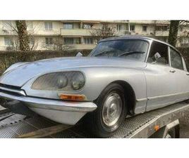 1971 CITROEN DS GRIS AUTOMATIQUE, 5 VITESSES CONDUITE À G...