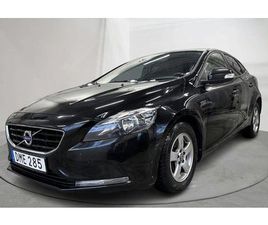 VOLVO V40 D2