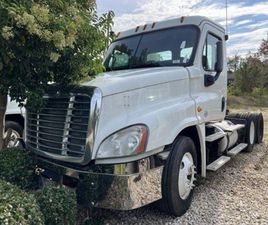 2015 FREIGHTLINER CASCADIA 125 DAY-CAB
