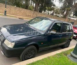 VOITURE SITUÉE DANS LA VILLE DE SALÉ