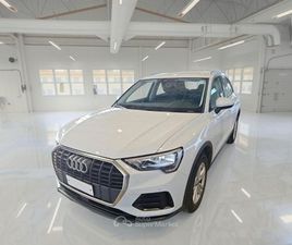 AUDI Q3 45 TFSI E S TRONIC BUSINESS
