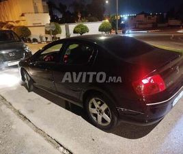 VOITURE EN BON ÉTAT, TOUT FONCTIONNE