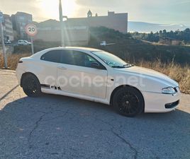 ALFA ROMEO GT 1.9 JTD DISTINCTIVE