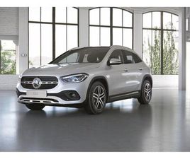 MERCEDES GLA GLA 220 MERCEDES-BENZ GLA 220 D 4M PROGRESSIVE 360°+PANO+AHK+TOTWINK