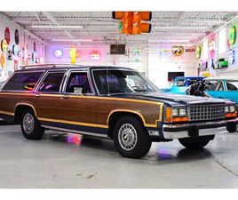 FORD COUNTRY SQUIRE