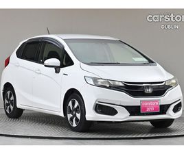 1.5 HYBRID AUTO *9ANDROID CAR PLAYER*PRIVACY GLASS*