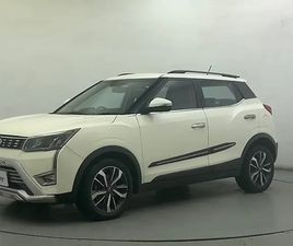MAHINDRA XUV300