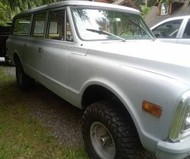 CHEVROLET SUBURBAN 1/2 TON 4WD