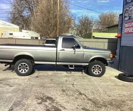 FORD F-250 LARIAT
