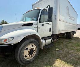 2009 INTERNATIONAL 4300 26’ BOX TRUCK WITH LIFTGATE