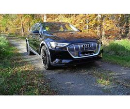 AUDI Q8 E-TRON 50 VOM KFZ MEISTER: AUDI Q8 ETRON 50 QUATTRO ALLROAD *LED*RFK*NAVI*
