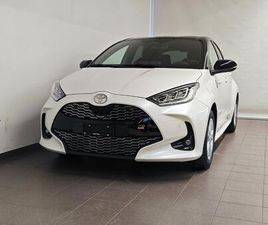 TOYOTA YARIS 1.5 VVT-I HSD GR SPORT: RÉSERVER UN ESSAI SUR ROUTE !