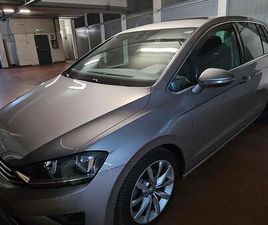 VOLKSWAGEN GOLF SPORTSVAN