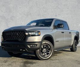 DODGE RAM 1500 REBEL CREW CAB 4X4 LUFTF 3500KG SUNROOF