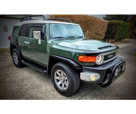 2014 TOYOTA FJ CRUISER BEAUTIFUL ICON WITH ONLY 30,518 MILES