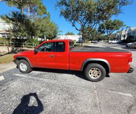 2002 DODGE DAKOTA