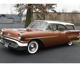 1957 OLDSMOBILE GOLDEN ROCKET 88 FIESTA HOLIDAY WAGON