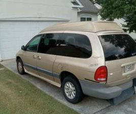 2000 PLYMOUTH GRAND VOYAGER WHEELCHAIR VAN,