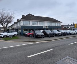 LAND ROVER DISCOVERY SPORT 2023 1.5 P300 EDITION