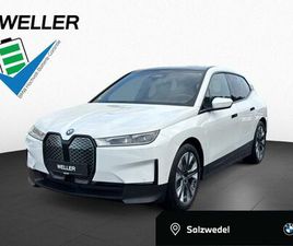 BMW IX XDRIVE40 PANO LICOPROF HUD RFK LED