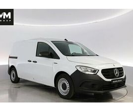 MERCEDES-BENZ 112 SKÅP L2 LAGERBIL