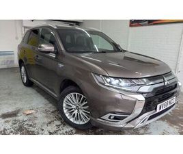 MITSUBISHI OUTLANDER PHEV MITSUBISHI OUTLANDER 2.4H TWINMOTOR 13.8KWH 4H SUV 5DR PETROL PLUG-IN HYBRID CVT 4WD EURO 6 (START/STOP) (209 PS)