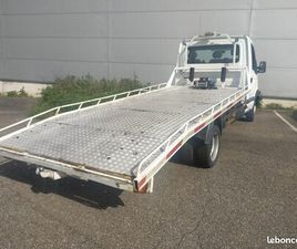 RENAULT MASCOTT À PLATEAU 3.0 DCI 130 CV / 95 KW DIESEL - 2008