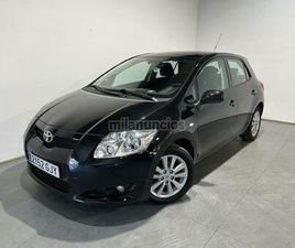 TOYOTA - AURIS 1.6 VVTI DUAL LUNA