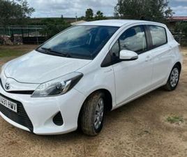 TOYOTA - YARIS