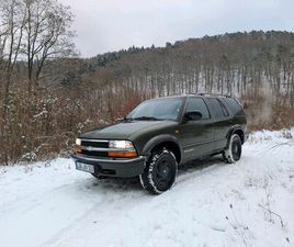 CHEVROLET /CHEVY BLAZER LT 4-DOOR /4X4 /V6...