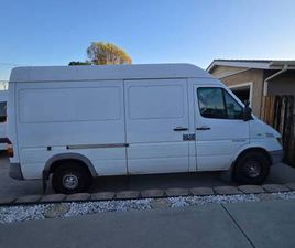 2005 DODGE SPRINTER 2500