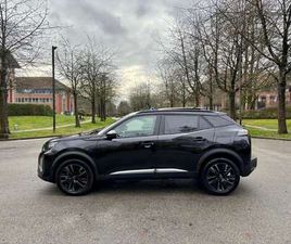 1.2 EAT8 GT PACK PANO / LED / NAVI / LED / CAMERA