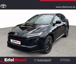 TOYOTA BZ4X 165 KW / 73 KWH FWD TEAMPLAYER