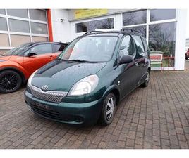 TOYOTA YARIS 1.3 LINEA LUNA AUTO