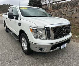 2017 NISSAN TITAN SV CREW CAB 4X4