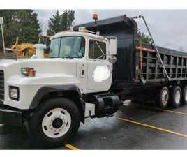 2002 MACK RD 688