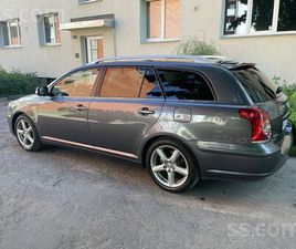 TOYOTA AVENSIS, CENA 3 650 €. AUTO NEPRASA PAPILDUS IEGULDIJUMUS. KĀDS MAZA BUKTE, SALONĀ UZTAISĪTAS. - SLUDINĀJUMI